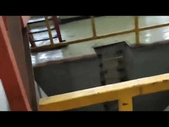 কারখানায় স্টেইনলেস স্টীল কয়েল ফ্ল্যাট প্রক্রিয়াকরণের স্পট শুটিং